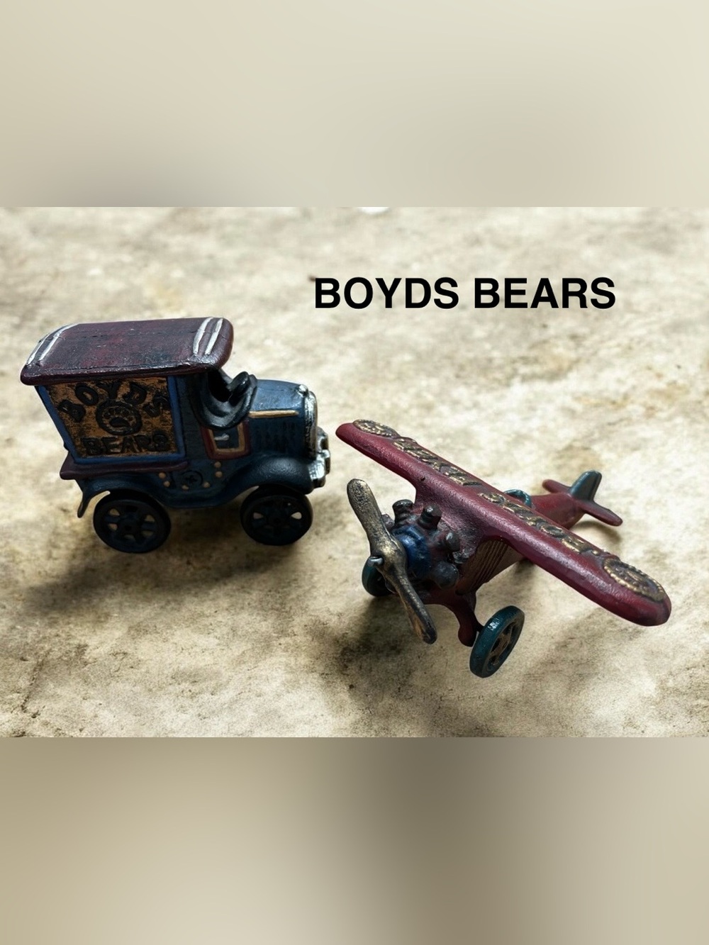 vintage 1988 Boyds Bears cast iron delivery truck & Red Bearon airplane.